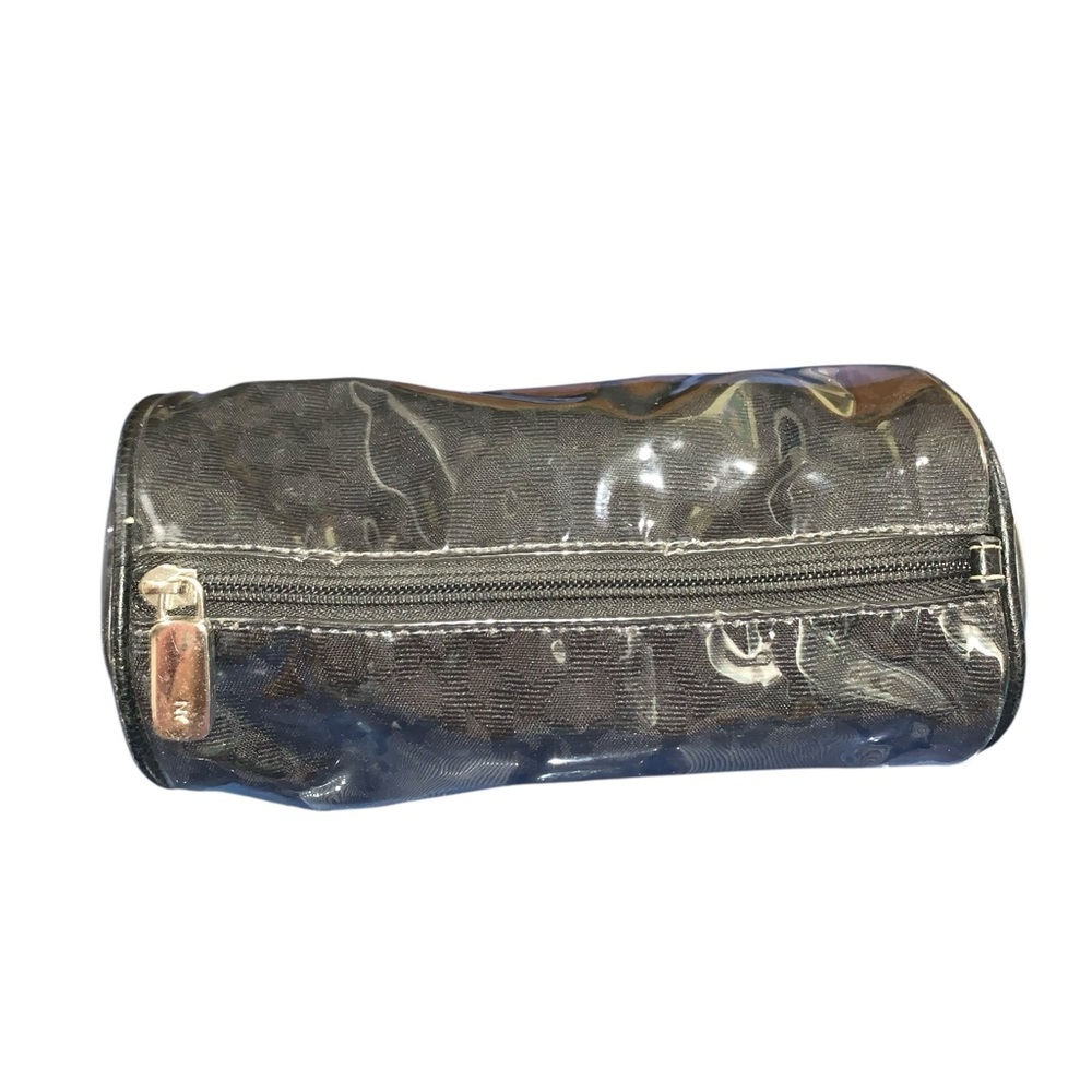 NY&CO Makeup Bag Zipper Closure